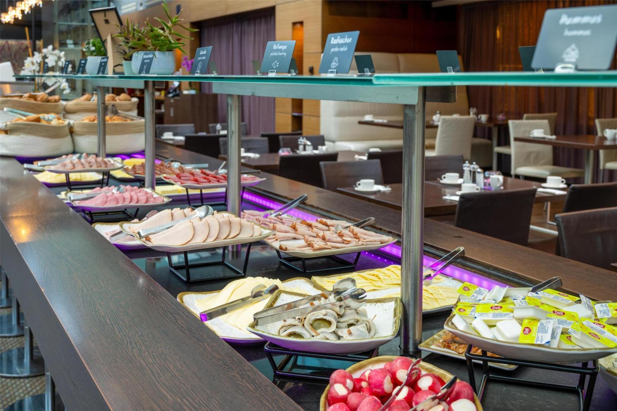 Park By Radisson Alexanderplatz Hotel 4*